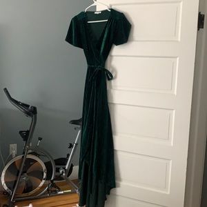 Beautiful dark green velvet dress!